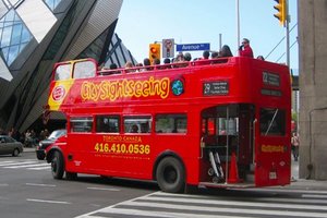 加拿大多伦多随上随下观光巴士2日通票(含中文讲解器)