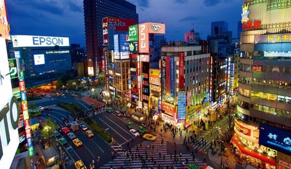 穷游商城 日本东京新宿一日游 含当地达人陪同 特价城市玩乐预订
